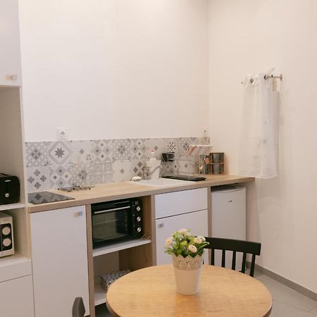 studio Vaucluse LʼIsle-sur-la-Sorgue Exterior foto
