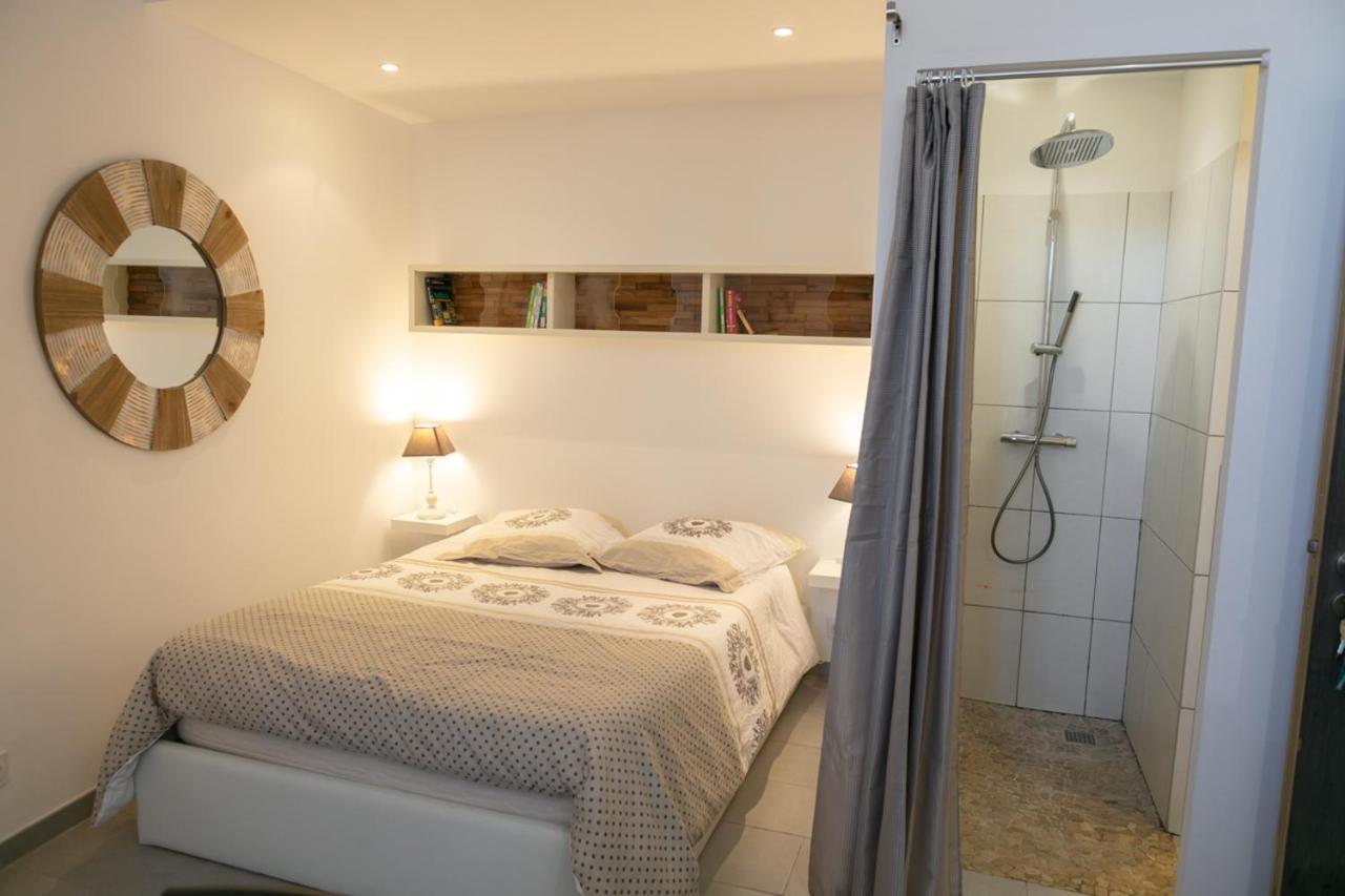 studio Vaucluse LʼIsle-sur-la-Sorgue Exterior foto